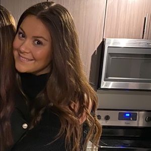 Meet your Posher, Paige